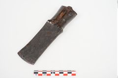 Foto von Eisenschaftlappenbeil (NHMW-PRAE-024542)